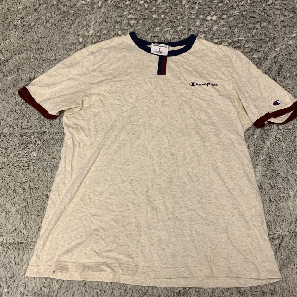 ✨3 for 20✨Champion T Shirt